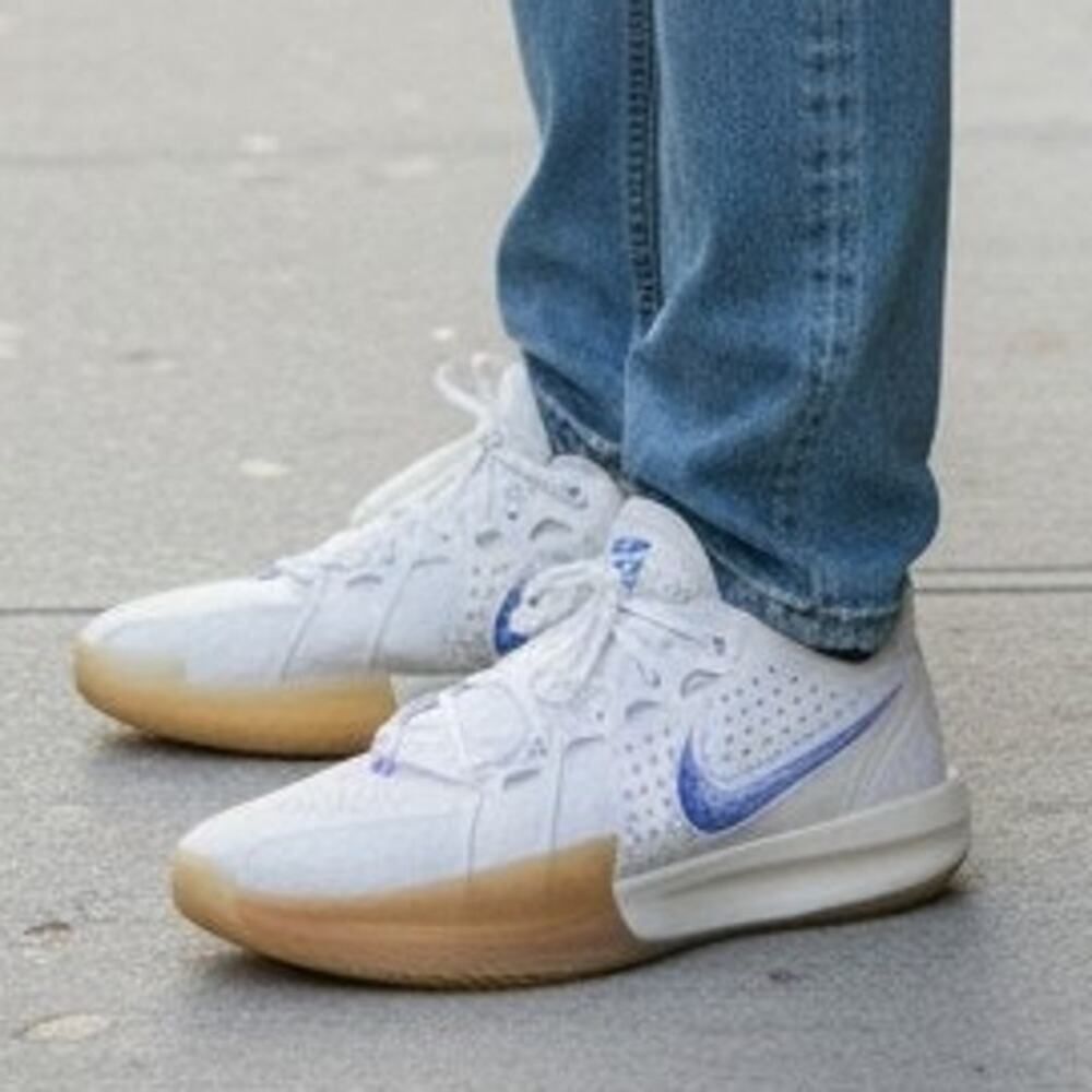 NIKE G.T. CUT 3 BLUEPRINT Men's White Basketball Shoes - Size: 10 1/2 WOW!